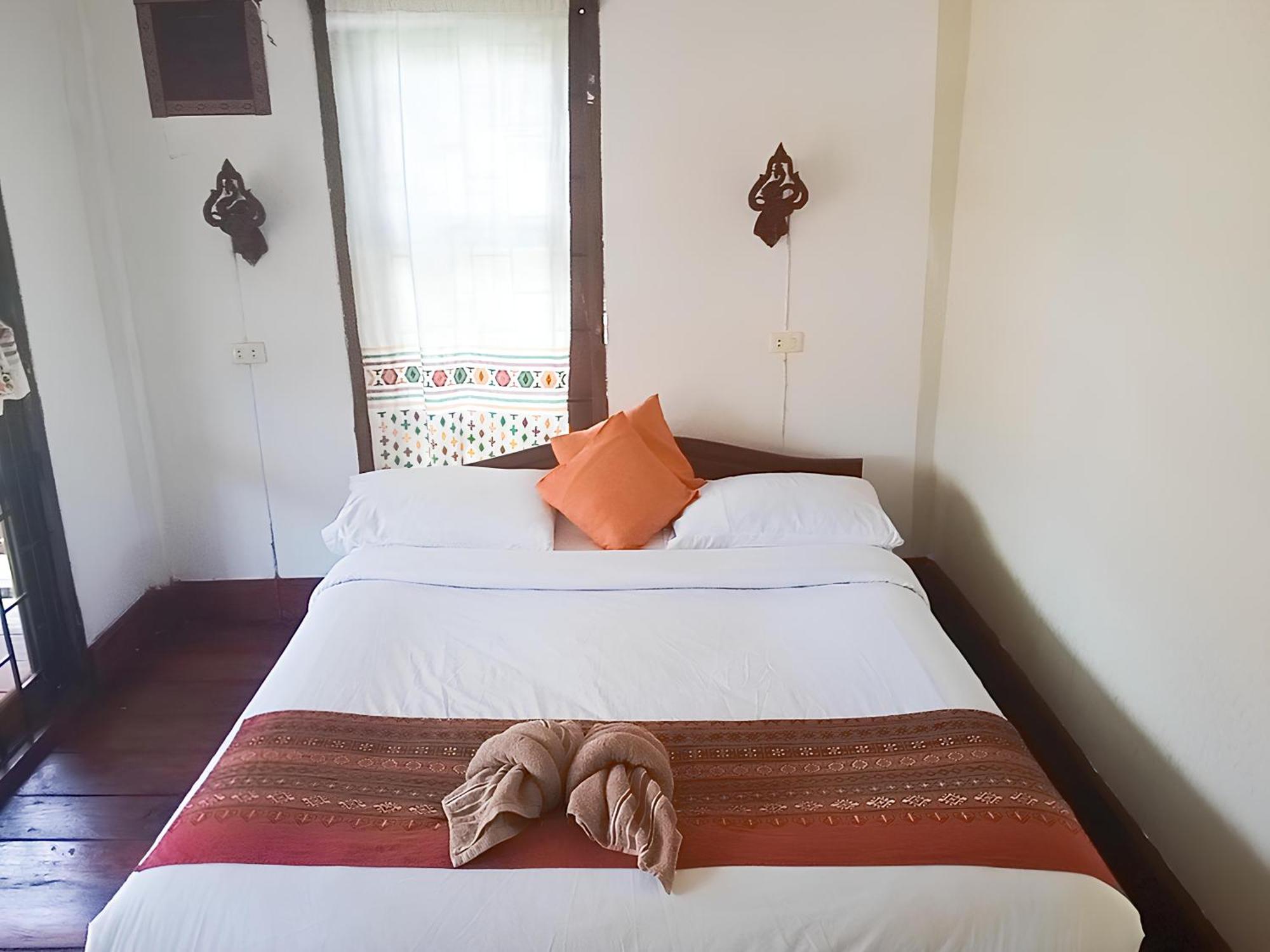 Vangvieng Ruby'Homestay Ванг Виенг Екстериор снимка