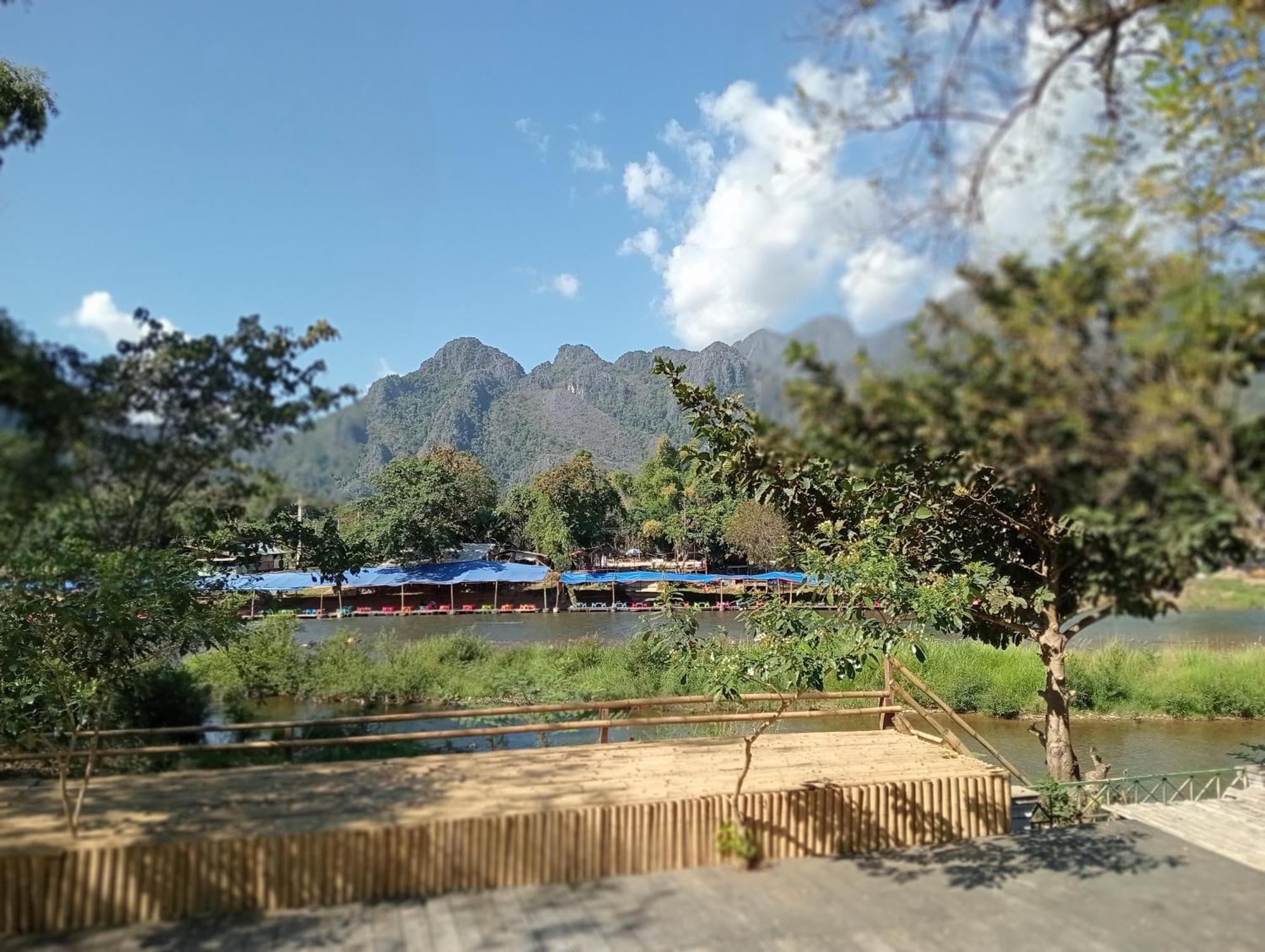 Vangvieng Ruby'Homestay Ванг Виенг Екстериор снимка