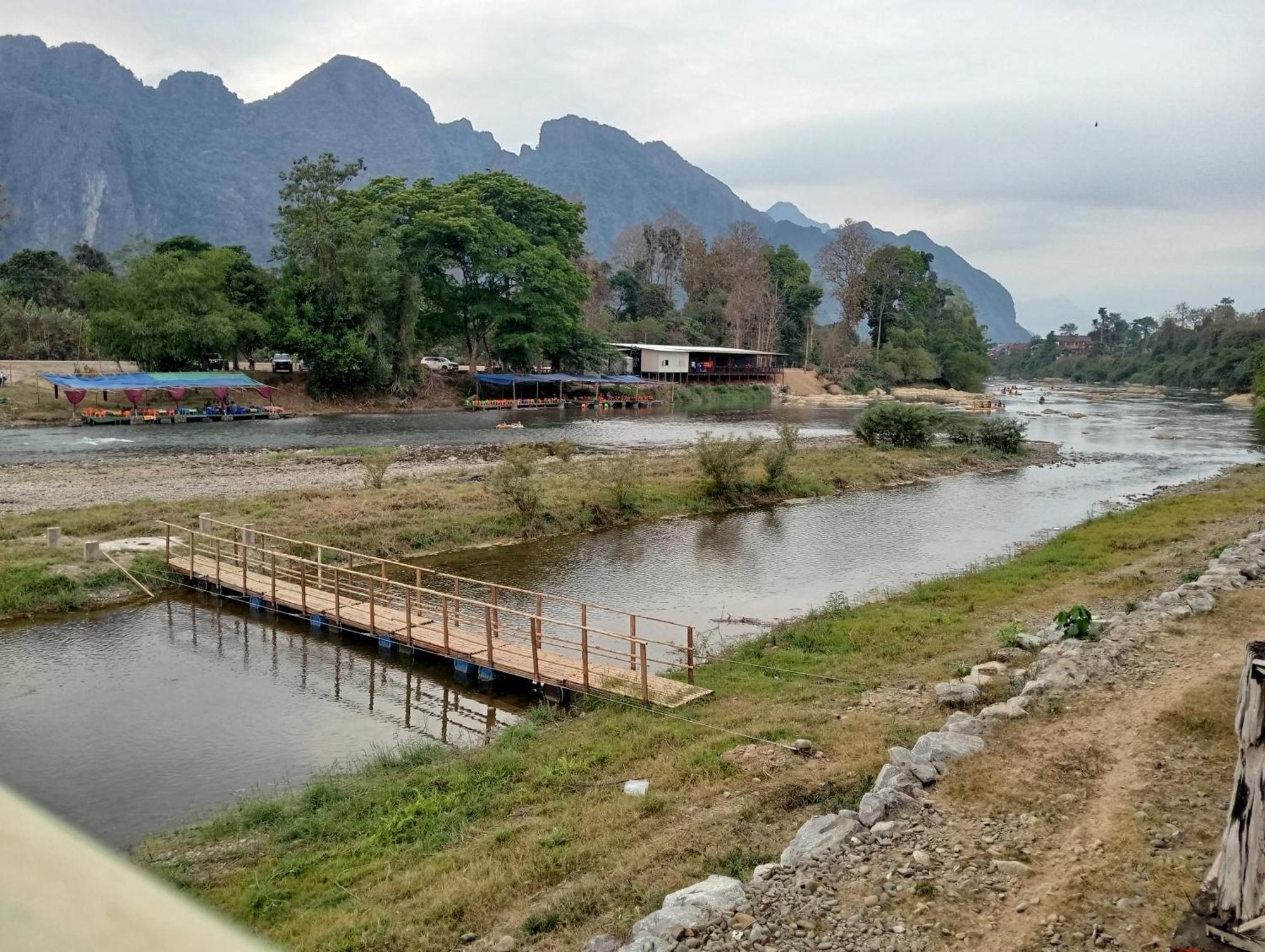 Vangvieng Ruby'Homestay Ванг Виенг Екстериор снимка